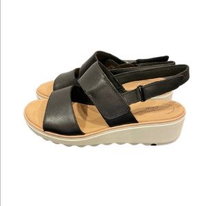 Clarks Women's Jullian Pearl Flat Black Sandals Size 9 New